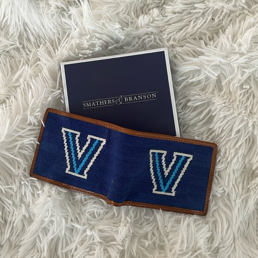 Villanova wallet